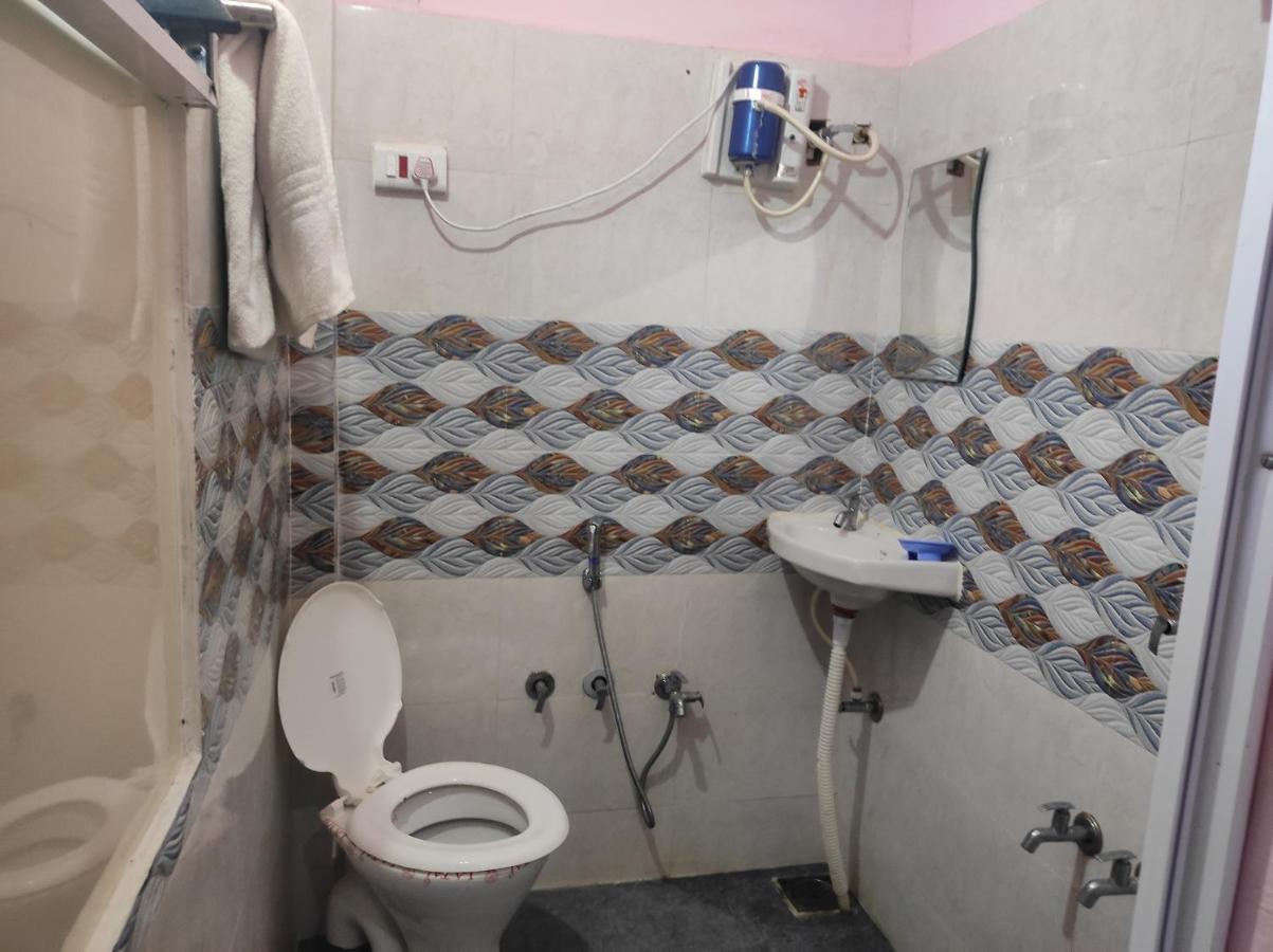 Vrundavan Home Stay And Village Resort Kevadia Екстериор снимка